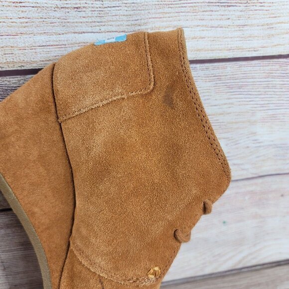 Toms Desert Hidden Wedge Ankle Booties Women's Size 8 Suede Lace Heel Shoes - Picture 6 of 11